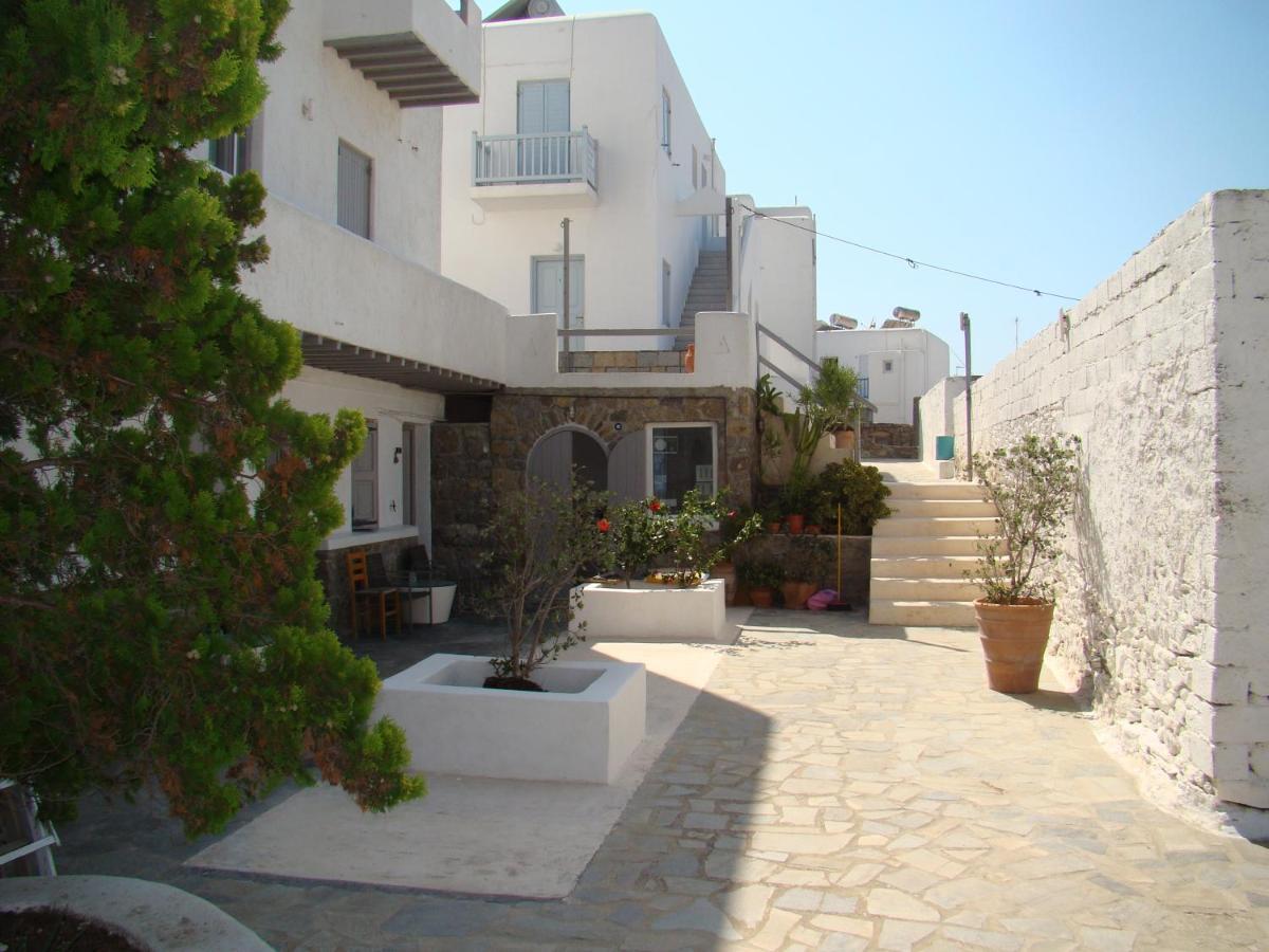 Manos Rooms Mykonos Town Exterior photo