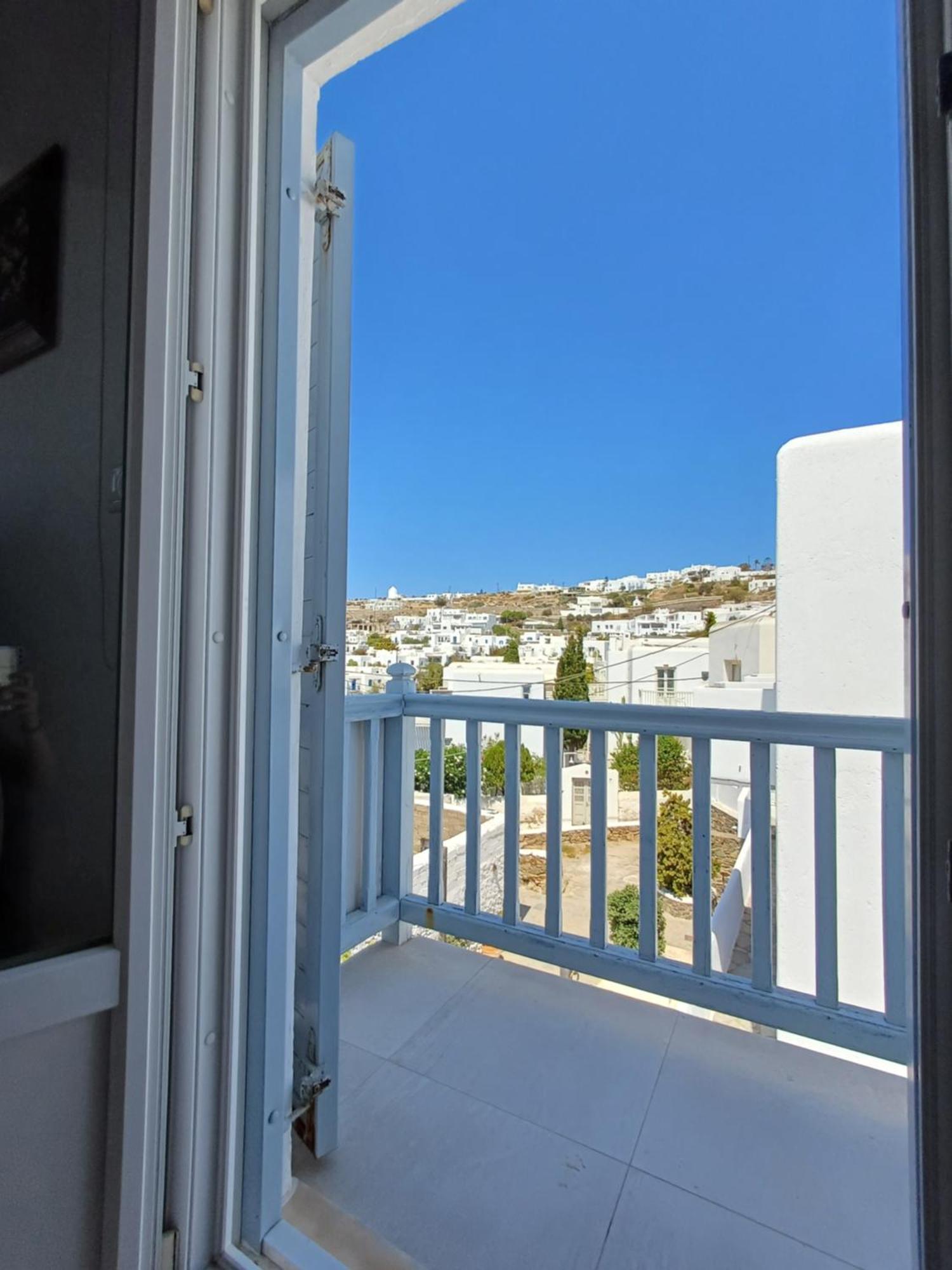 Manos Rooms Mykonos Town Exterior photo
