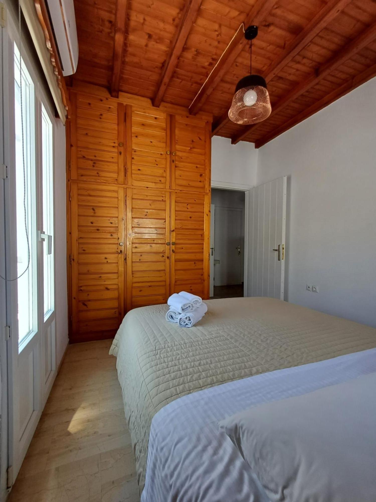 Manos Rooms Mykonos Town Exterior photo