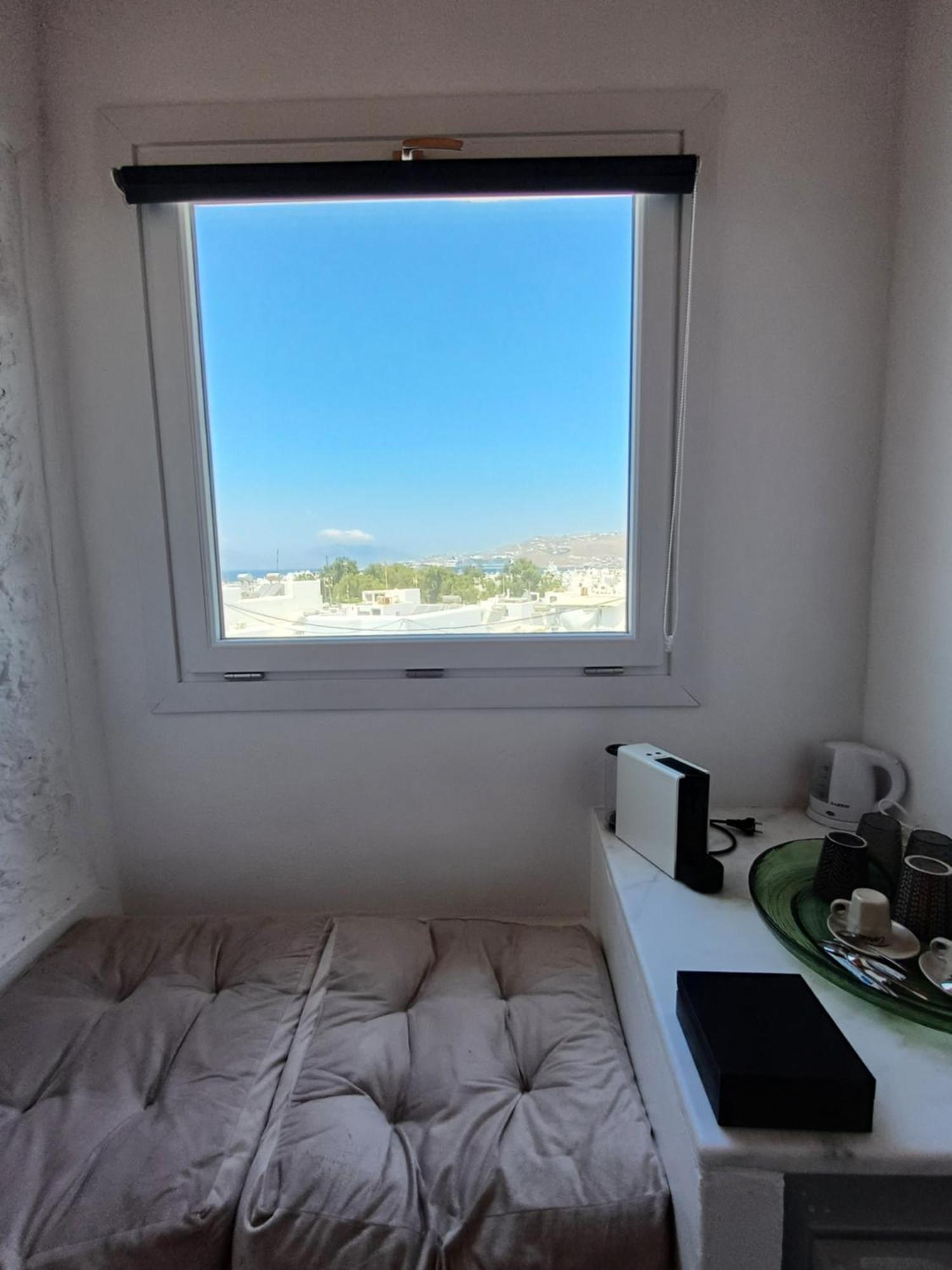 Manos Rooms Mykonos Town Exterior photo