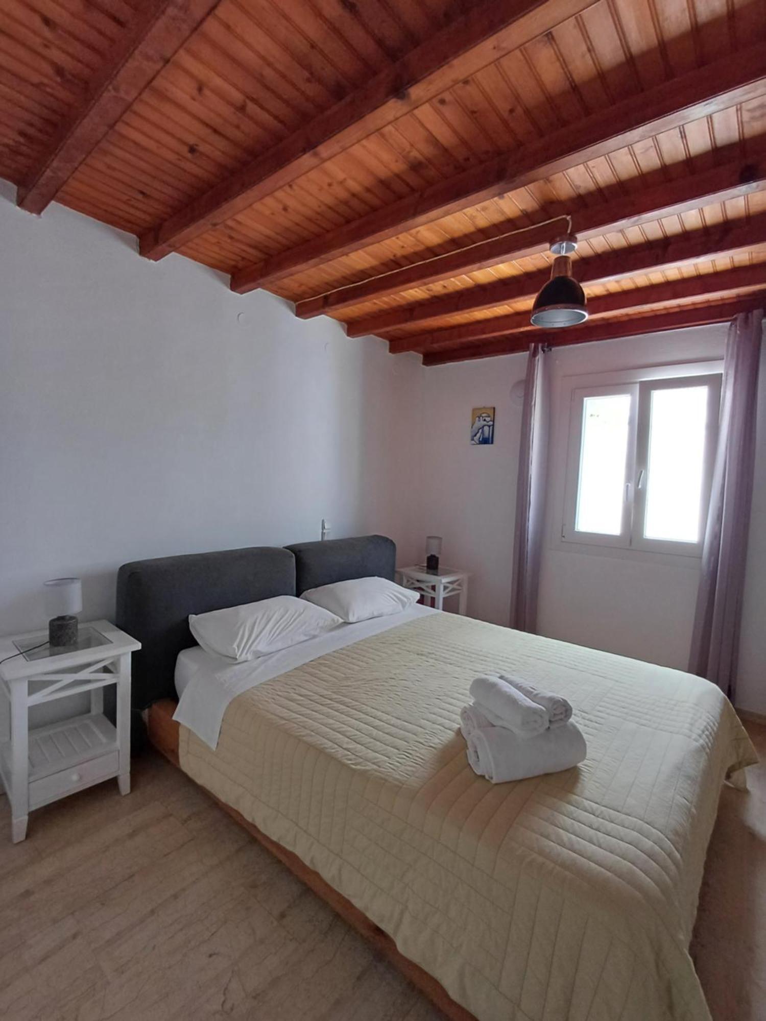Manos Rooms Mykonos Town Exterior photo